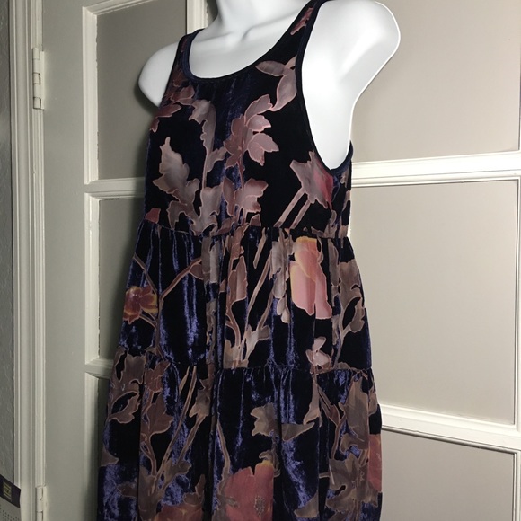 STARING AT STAR ⭐️ BABY DOLL TANK DRESS - Picture 3 of 8